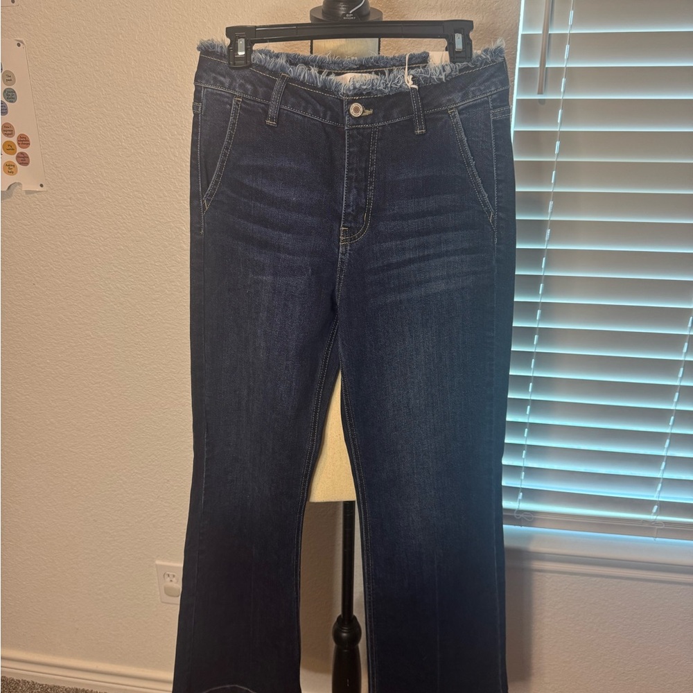 New ( SALE) Kancan Dark Blue high rise Flare Jeans size 26/5